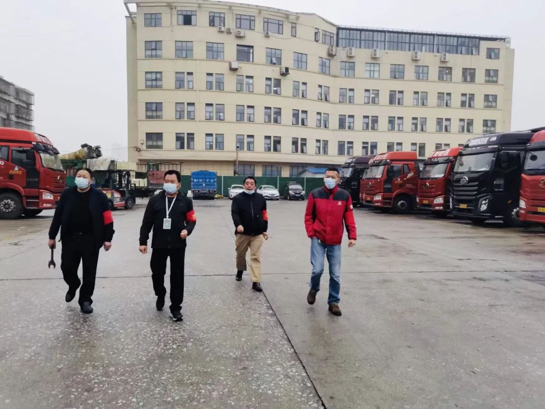 致敬劳动者：：你坚守岗位的样子，，真美！！(图5)