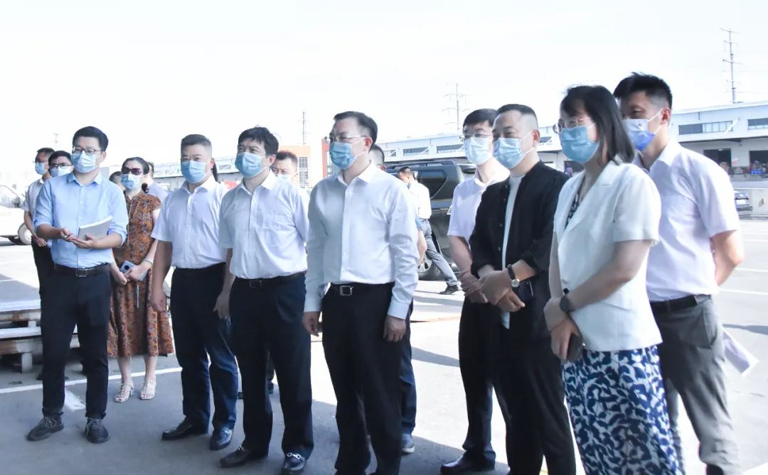 湖南省商务厅党组书记、、、厅长沈裕谋一行莅临德赢VWIN考察调研(图1)