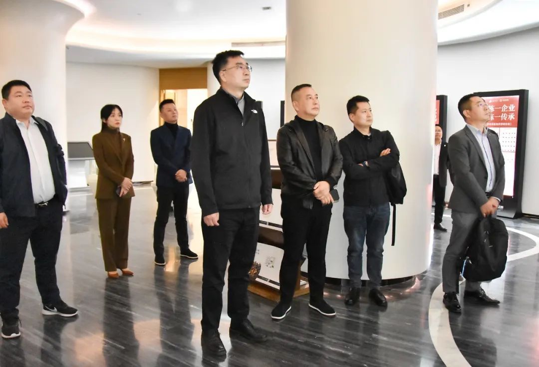 共探绿色开展未来：：：湖南德赛电池有限公司旅行考察德赢VWIN(图1)