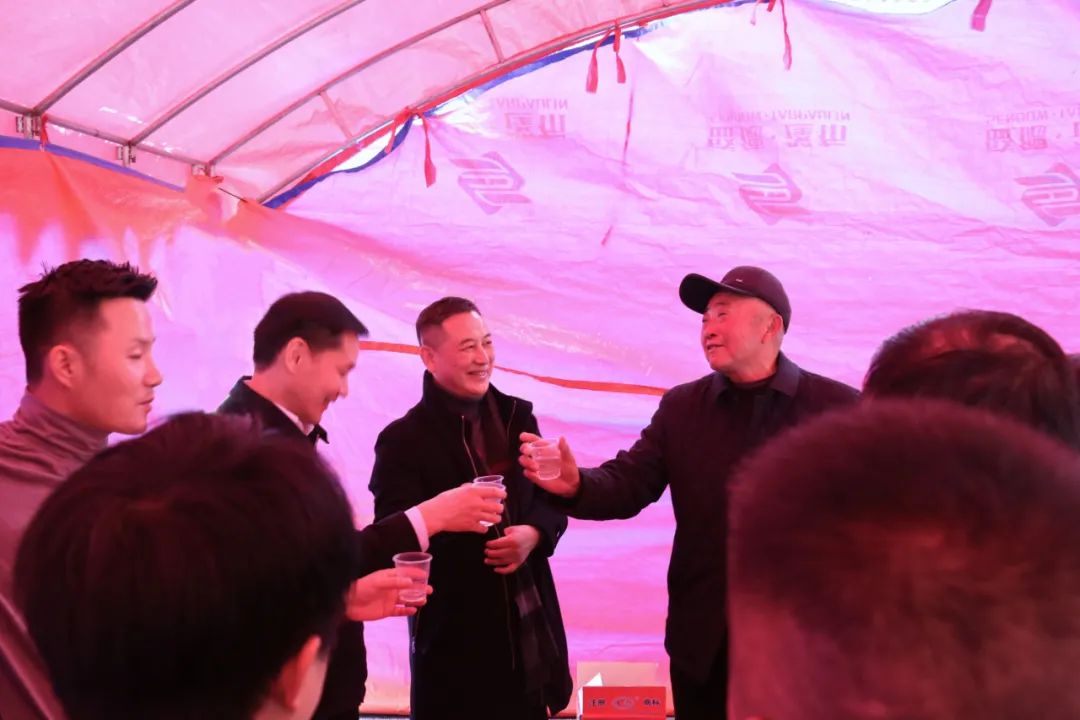 小年送暖，情满敬老院——德赢VWIN国际物流集团开展敬老慰问活动