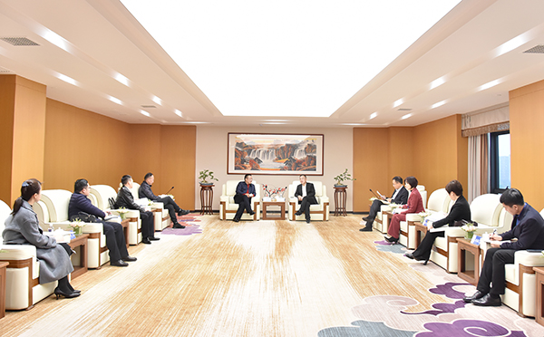 中国农业银行湖南省分行向导莅临德赢VWIN考察座谈(图1)