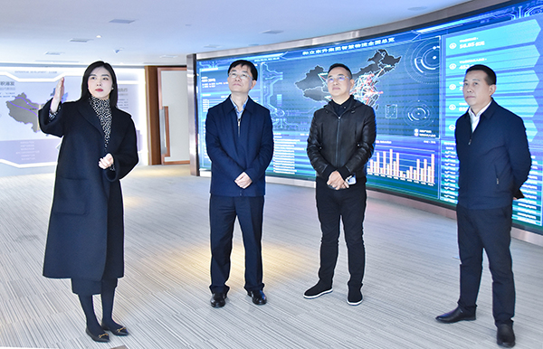  望城经开区党工委书记周剀一行莅临德赢VWIN旅行考察(图1)