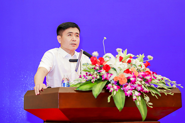 德赢VWIN出席湖南现代物流工业开展投资基金战略相助签约暨项目宣布会(图3)