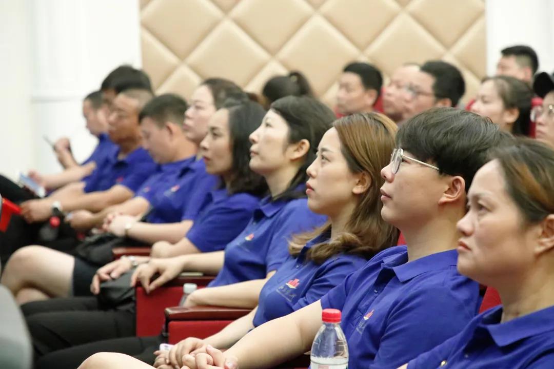 建党百年 | 知史爱党，，，继承物流工业先锋(图6)