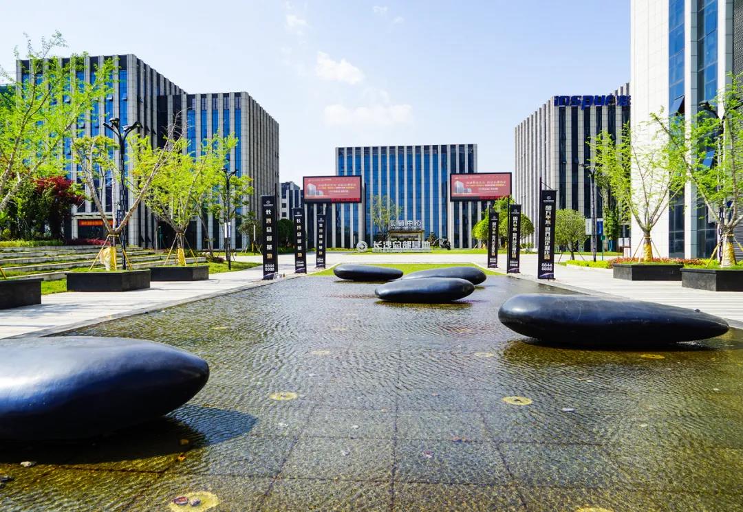 安沙建设公司向导莅临德赢VWIN考察交流(图2)