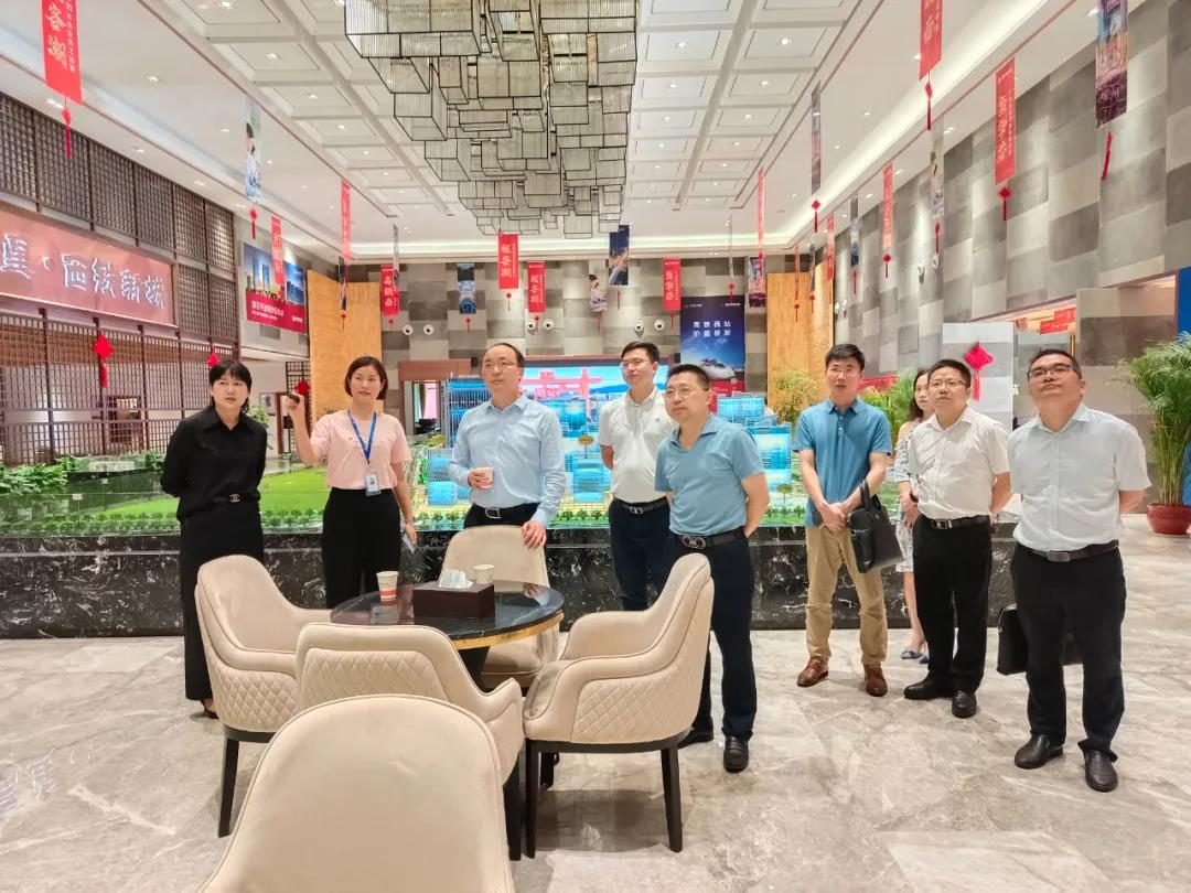 深国际物流开展有限公司到访高星智慧工业园洽谈相助事宜(图1)