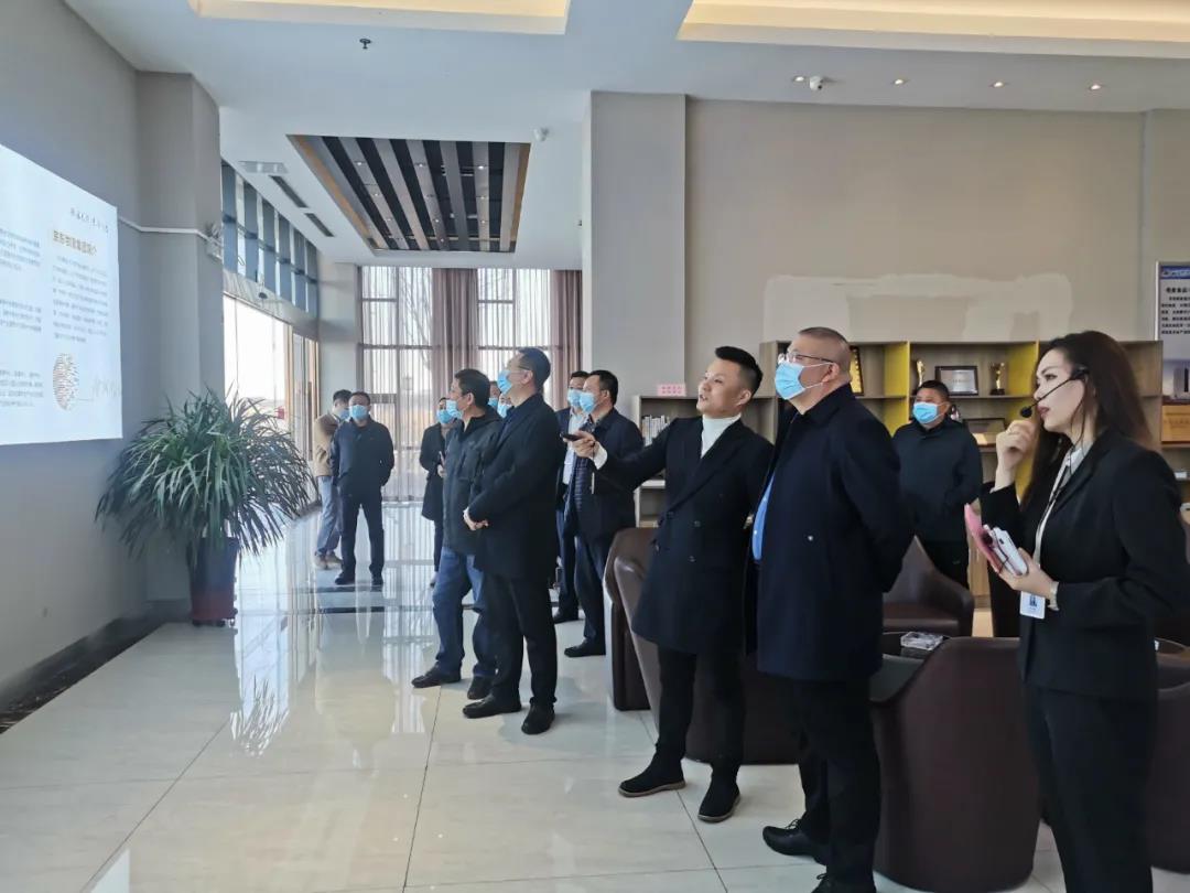 政企同心 共创绚烂：：唐山市汉沽治理区党工委书记、、、管委会主任边志兴一行考察德赢VWIN-京东华北物流基地项目建设希望(图6)